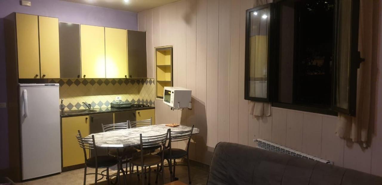Stone Chalets Faraya Bagian luar foto